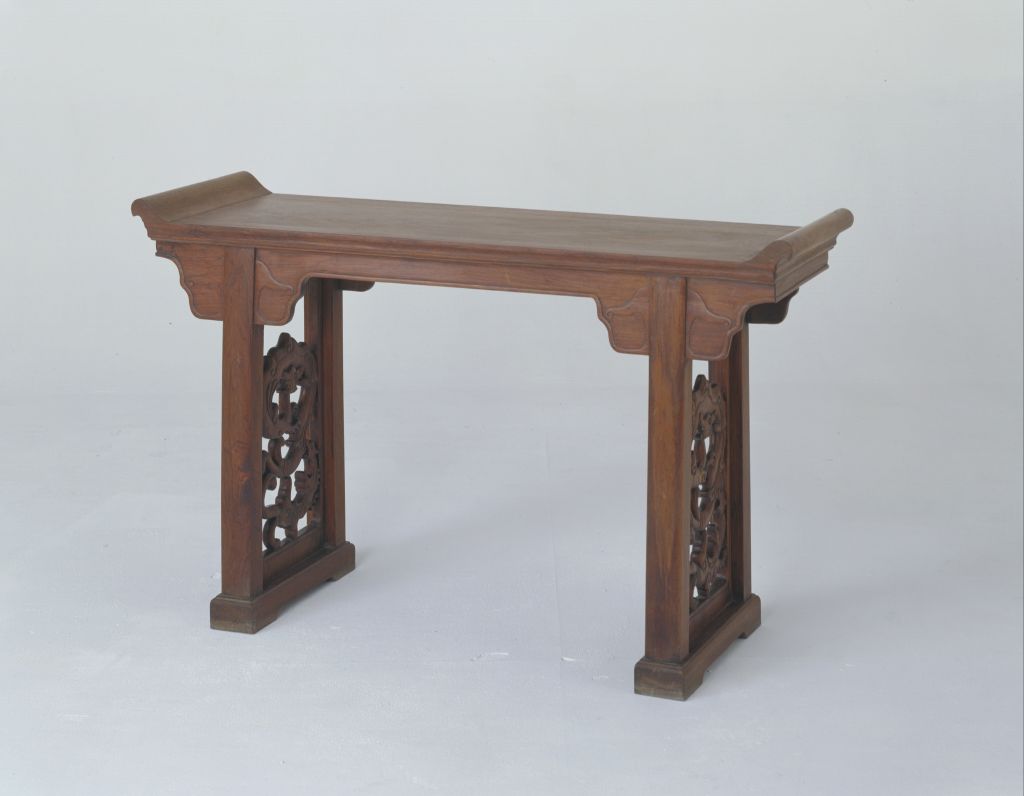 图片[1]-Yellow pear wood carving with double dragon pattern and head curling table-China Archive